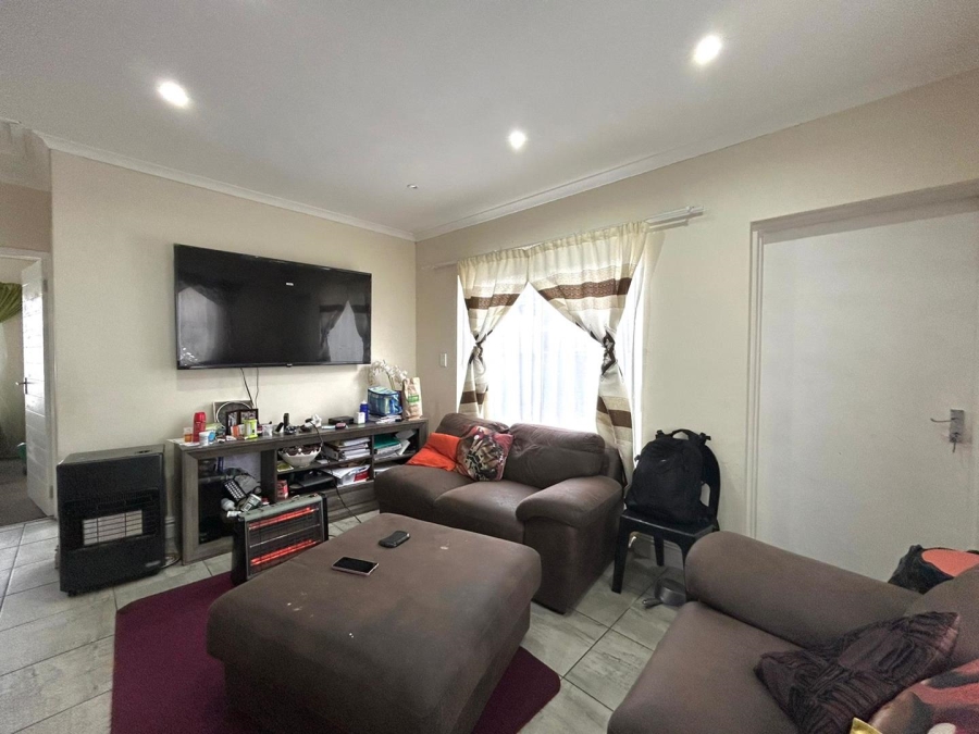 2 Bedroom Property for Sale in Costa Da Gama Western Cape